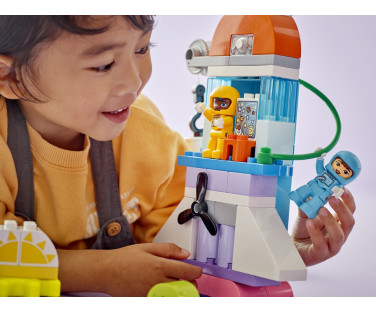 LEGO DUPLO Kolm-ühes kosmosesüstiku seiklus