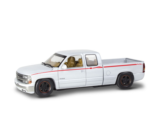 Revell liimitav mudel 1999 Chevy Silverado Custom Pickup 1:25