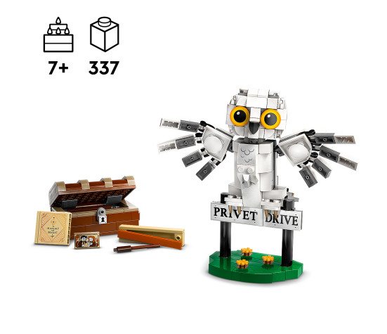 LEGO Harry Potter Hedwig at 4 Privet Drive