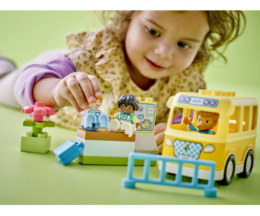 LEGO DUPLO The Bus Ride