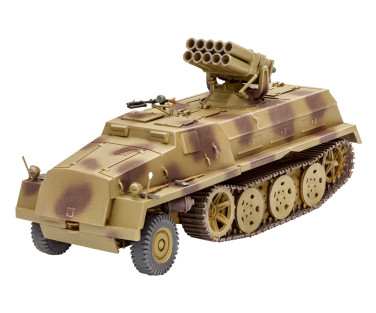 Revell Plastic Model 15 cm Panzerwerfer 42 auf sWS 1:72