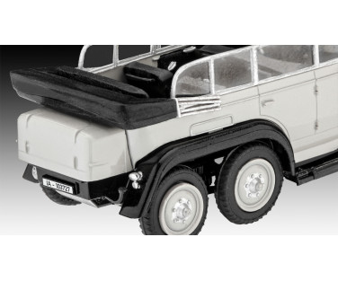 Revell Plastic Model German Staff Car "G4" 1:72