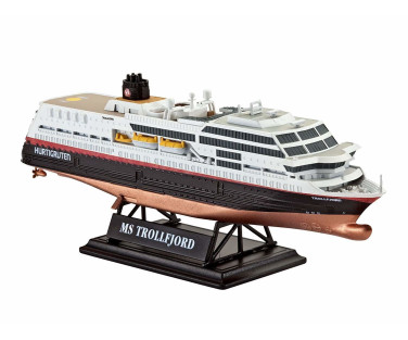 Revell Plastic Model MS Midnatsol 1:1200