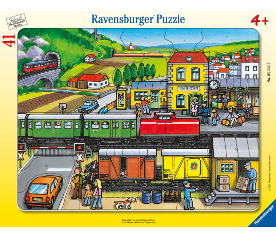 Ravensburger Frame Puzzle 41 pc Train Station