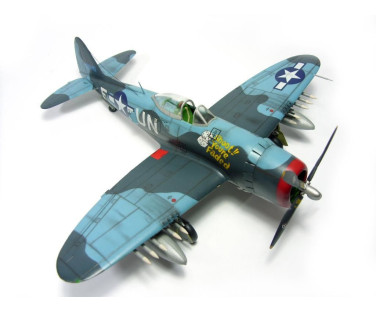 Revell plastic model P-47 M Thunderbolt 1:72