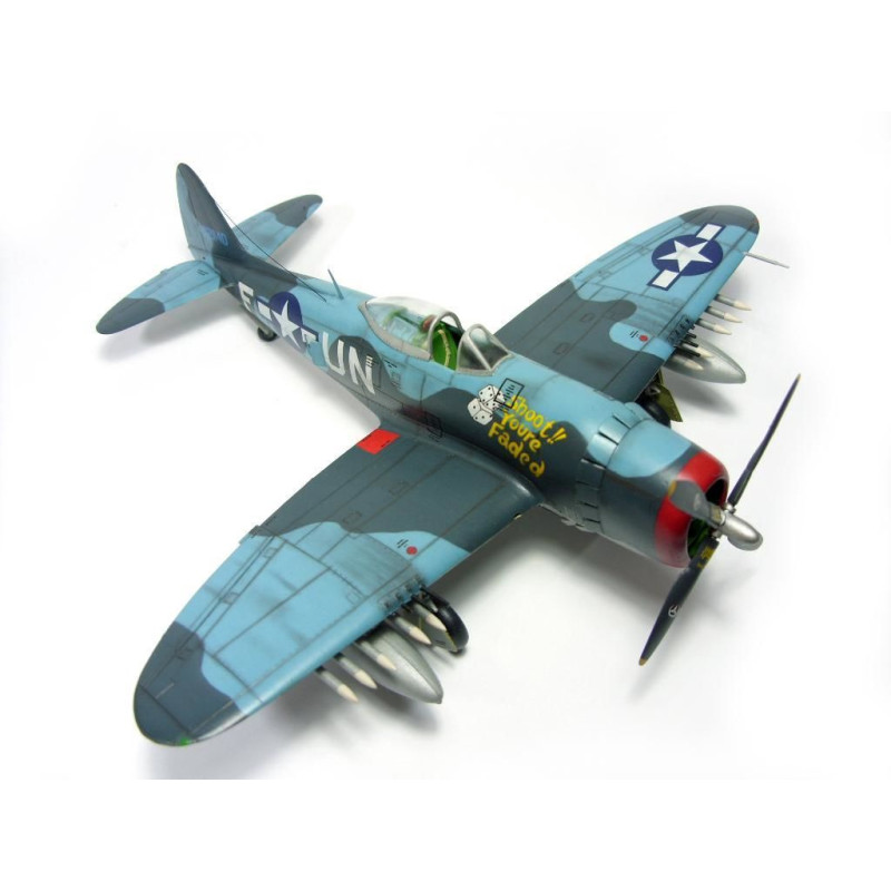 Revell P-47 M Thunderbolt 1:72