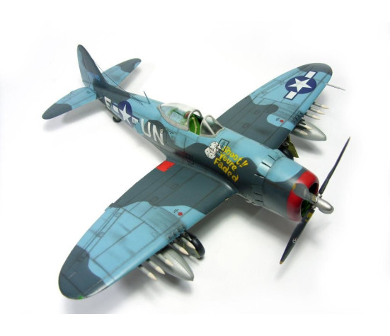 Revell P-47 M Thunderbolt 1:72