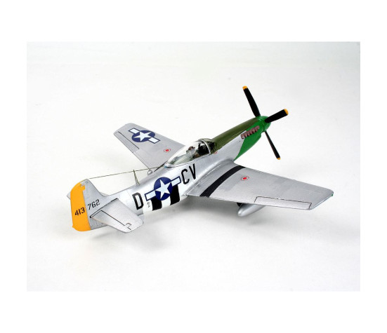 Revell plastic model P-51 D Mustang 1:72