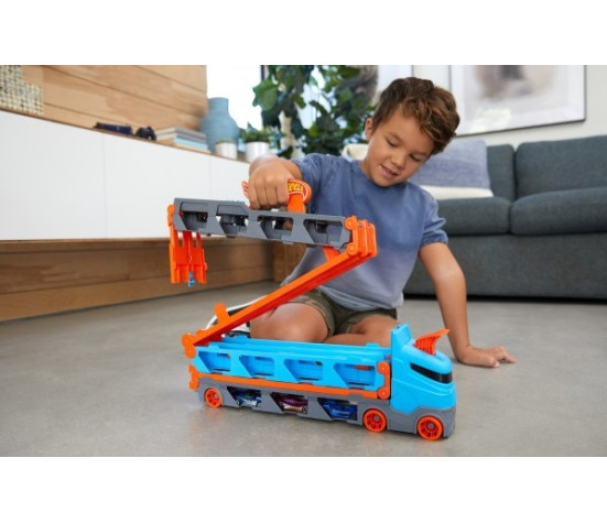 Hot Wheels® treiler võistlusrada