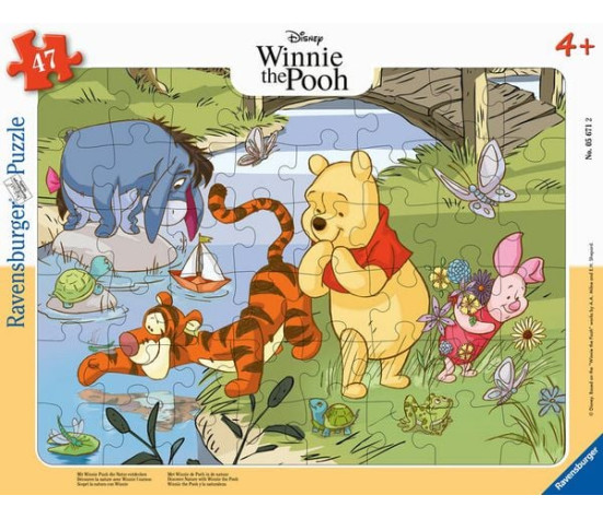 Ravensburger Frame Puzzle 47 pc With Winnie the Pooh in Nature