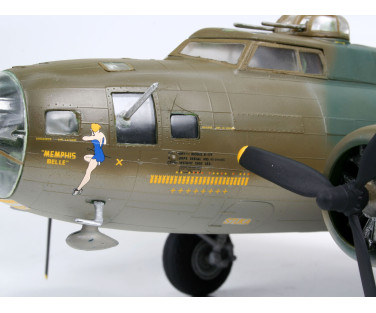 Revell B-17F `Memphis Belle` 1:48