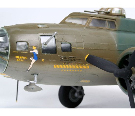 Revell B-17F `Memphis Belle` 1:48