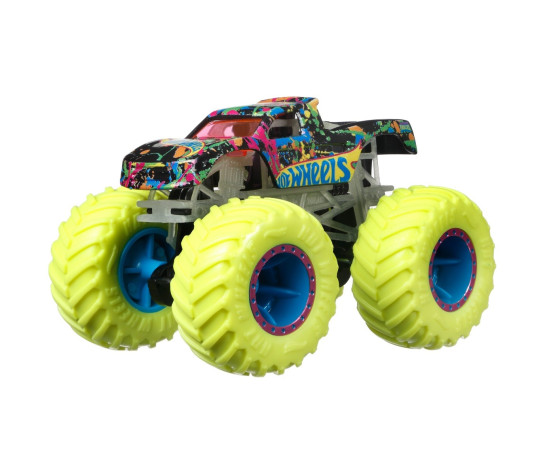 Hot Wheels® Monster Trucks® pimedas helendavad sõidukid